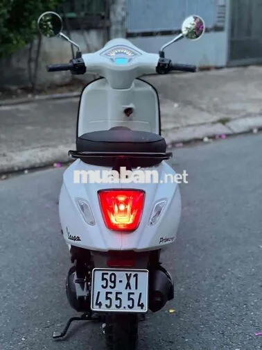 Piaggio Vespa Fi 2014 Trắng, Đen siêu kèn moi 95%