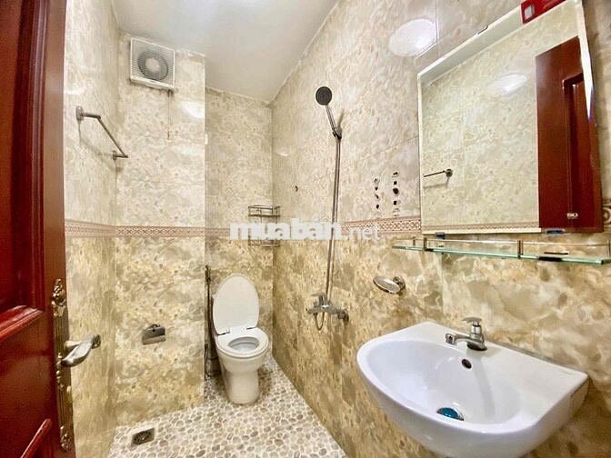 STUDIO FULL NỘI THẤT - THANG MÁY - NGAY ETOWN CỘNG HOÀ