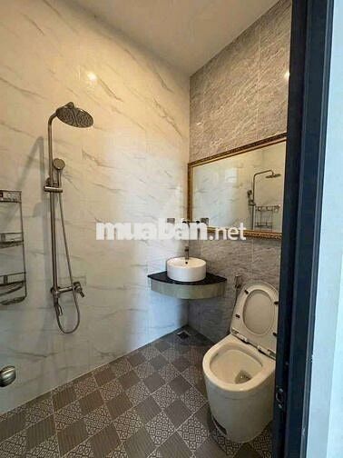 Cho thuê nhà trệt lầu 2pn 3wc full nội thất gần chợ Phú Hòa