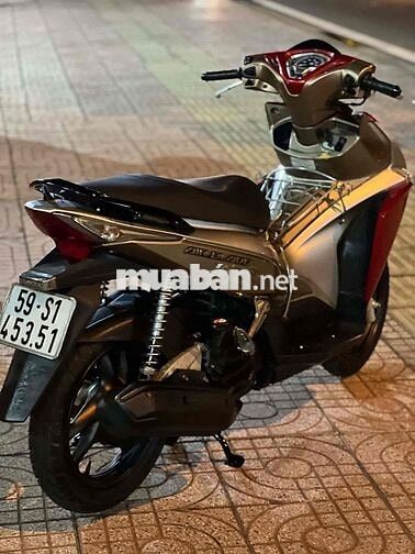 Honda ảiblade  2012  màu đỏ vảng đen mỏi 90%