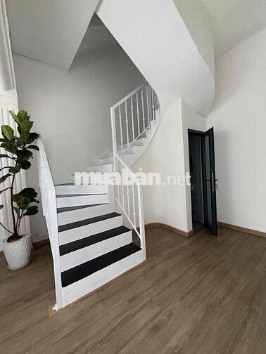 MT Nguyễn Phi Khanh Q1 – 3 Master – 4WC – vỉa hè – kinh doanh – 18.5 t