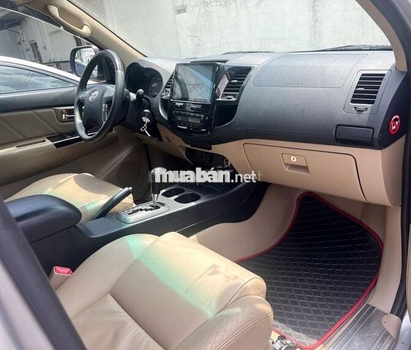 Toyota Fortuner 2016 2.7V 4x2 AT Bạc