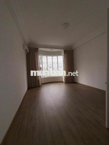 MT Nguyễn Phi Khanh Q1 – 3 Master – 4WC – vỉa hè – kinh doanh – 18.5 t