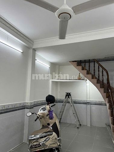 Chính chủ cần bán căn nhà mặt tiền đường Bắc Hải, Phường 6, Tân Bình