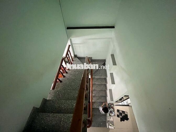 CHO THUÊ NHÀ ĐƯỜNG TRẦN HƯNG ĐẠO PHƯỜNG ĐÔNG HOÀ DĨ AN CÓ 3 PHÒNG NGỦ