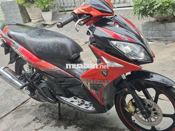Yamaha Novo 4 Đỏ Đen