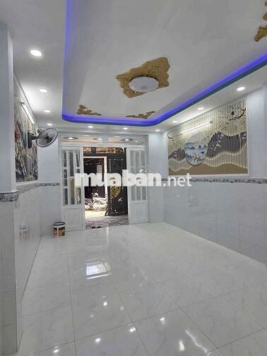 Nhà 1 trệt 2 lầu Đường liên khu 4/5 BHH B bình tân 