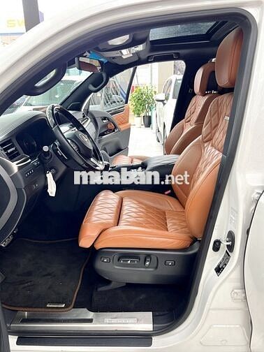 Lexus LX570 Super Sport 2021 Trắng Trung Đông