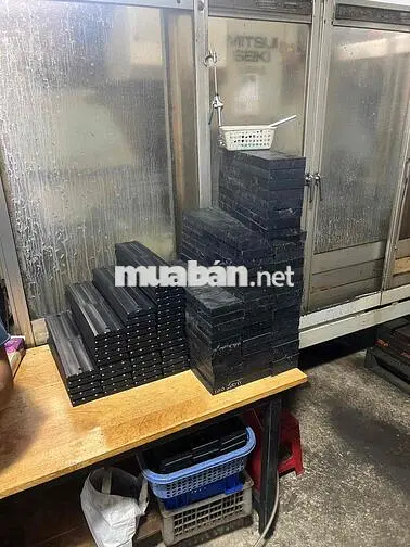Thợ Phay CNC và thợ phụ việc CƠ KHÍ