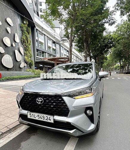Toyota Veloz Cross 1.5 CVT 2024 Bạc 7 chỗ 55.000km