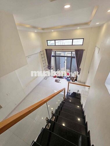 ĐỐI DIỆN VINCOM THỦ ĐỨC- VÕ VĂN NGÂN LINH CHIỂU NHÀ 2 LẦU 4PN 4WC Ở +V