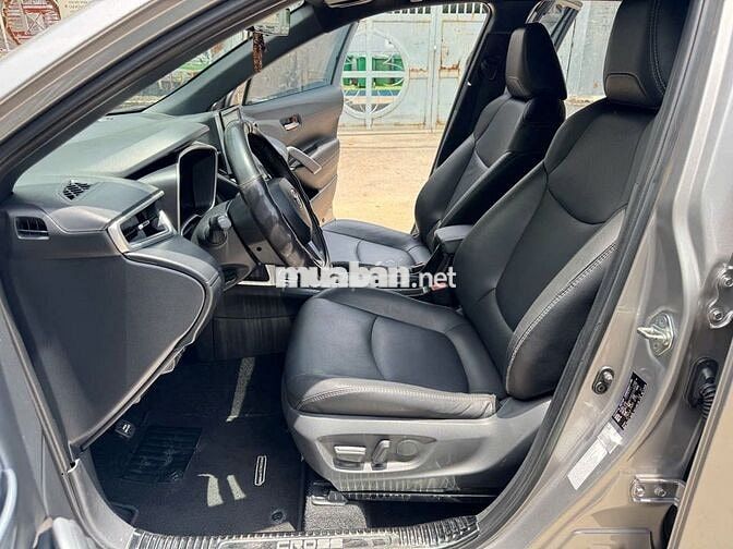 Toyota Corolla Cross 1.8V 2021 Bạc