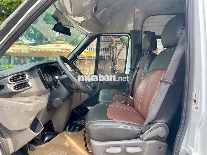 Ford Transit 2022 16 chỗ Trắng 77.000km