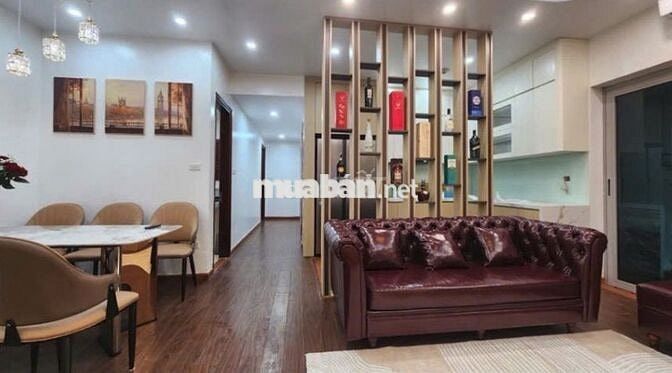 Cần bán CHCC TRung tâm Mỹ Đình- Hà nội, DT 81m2, Giá 6,75 tỷ