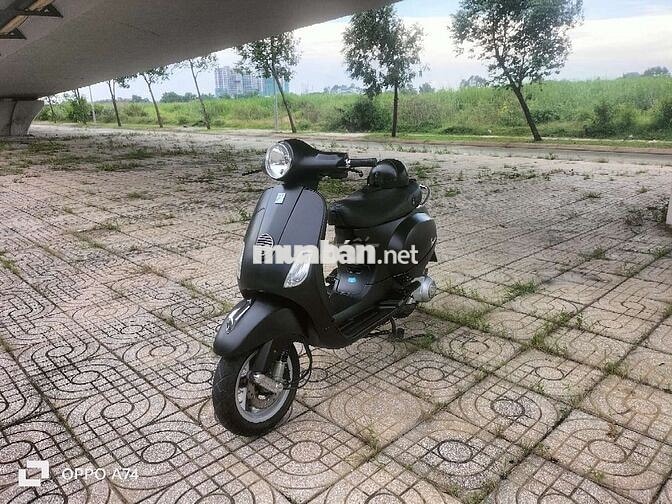 Piaggio Vespa LX 2vie phun xăng điện tử 