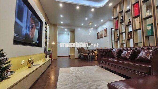 Cần bán CHCC TRung tâm Mỹ Đình- Hà nội, DT 81m2, Giá 6,75 tỷ