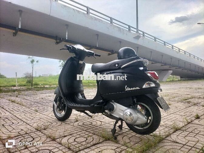 Piaggio Vespa LX 2vie phun xăng điện tử 