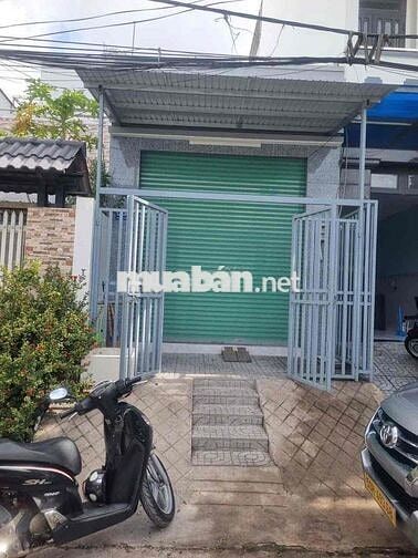 nhà thuê Bùi tư toàn an lạc bình Tân DT 120m giá 9tr