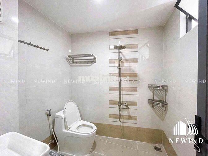 CHO THUÊ CHDV DẠNG STUDIO BAN CÔNG ĐẦY ĐỦ NỘI THẤT NGAY KCX KẾ ĐH UFM