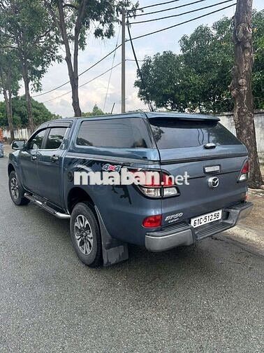 Mazda BT-50 đời 2018 xanh Tự động 5 chỗ