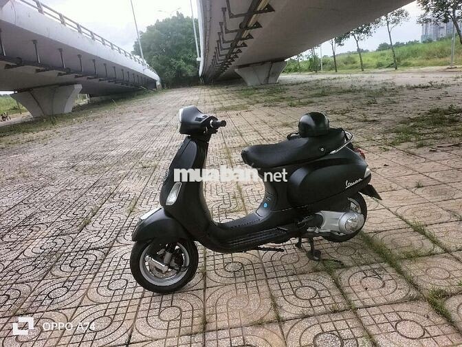 Piaggio Vespa LX 2vie phun xăng điện tử 