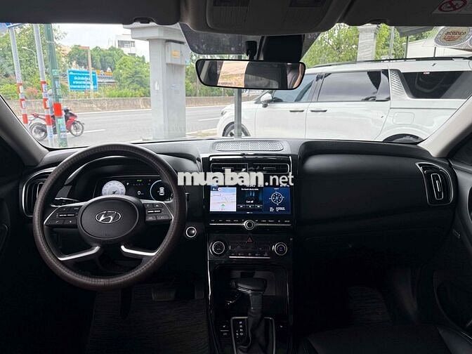 Hyundai Creta Cao Cấp 2023 Đen 29.000km