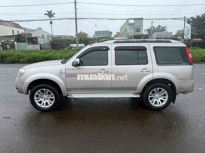 FORD EVEREST 2014 MT 4X2 MÁY DẦU