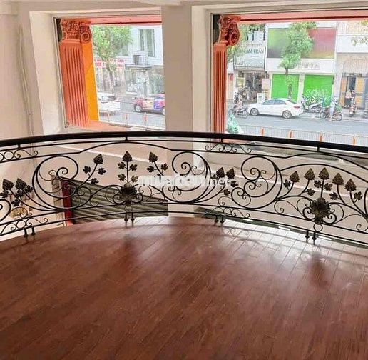 CHO THUÊ NHÀ MẶT TIỀN NAM KỲ KHỞI NGHĨA Q3 – NGANG 6m – 59TR/THÁNG
