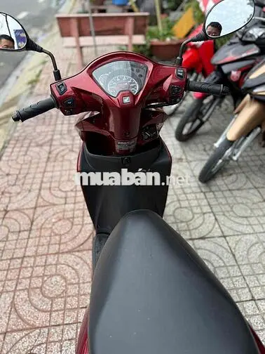 Honda Vision 2018 màu Đỏ Đô ( cs 2 )