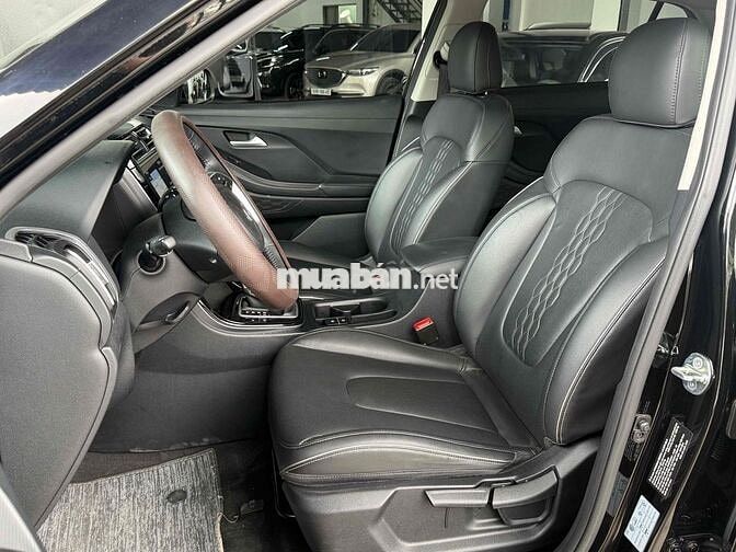 Hyundai Creta Cao Cấp 2023 Đen 29.000km