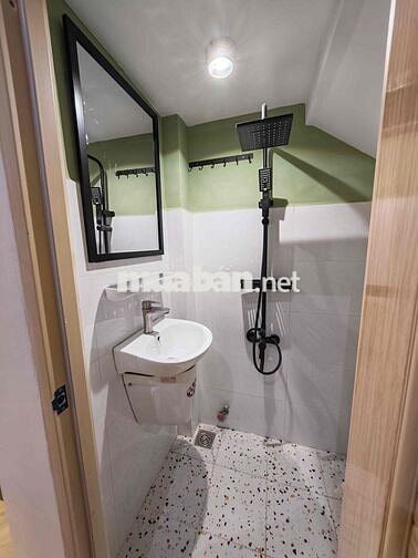 DUPLEX FULL NỘI THẤT PHÙ HỢP 4 NGƯỜI CỬA SỔ TRỜI GẦN UEH, BÁCH KHOA,..