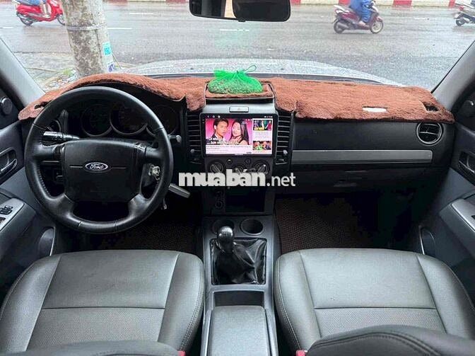 FORD EVEREST 2014 MT 4X2 MÁY DẦU
