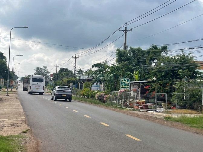 🏡 NHÀ MẶT TIỀN TỈNH LỘ 764 – GẦN TRUNG TÂM NGÃ TƯ SÔNG RAY