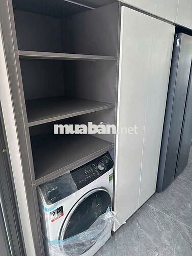 Nhà 1 trệt 1 lầu đẹp mê ngay trung tâm Pleiku full nội thất