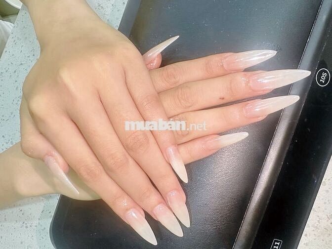 TUYỂN NHÂN VIÊN NAIL Q8 – LÀM VIỆC LÂU DÀI (02)
