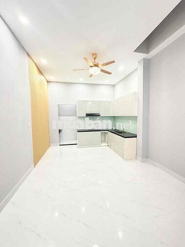 👉 “8.6 TỶ MÀ CÓ ĐƯỜNG 2 Ô TÔ TRÁNH + 55M² + NỞ HẬU + HOÀN CÔNG ĐỦ — HÀ