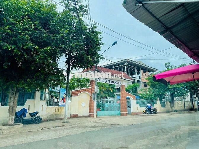 Lô đất ngay Trường THCS Lý Tự Trọng, cách chợ Thắng Lợi 150m, giá rẻ