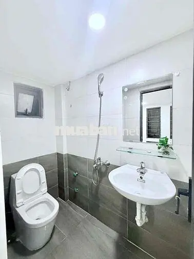 DUPLEX BAN CÔNG VƯỜN LÀI MỚI TOANH