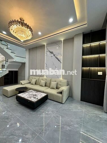 Nhà 3 Phòng Ngủ cực đẹp ngay Quảng Trường Đại Đoàn Kết, vào ở ngay
