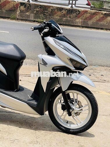 Honda Vario 150 2024 Bạc