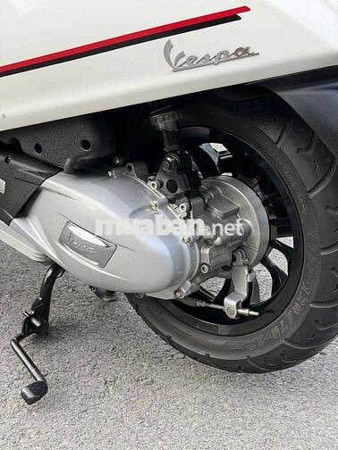 VESPA SPRINT 125,BẢN S,LƯỚT ĐÚNG 5 NGÀN KM,ZIN ĐEP