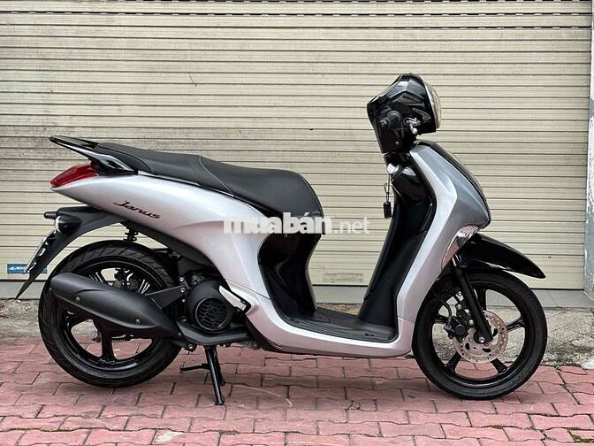Yamaha Janus 2018 bản Smartkey Bạc, Đen 23.000km