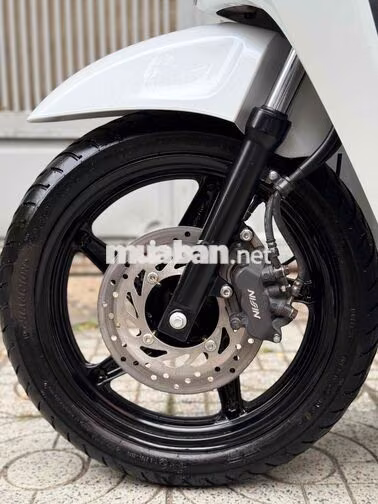 Honda SH150 Ý 2010 hàng 3 cục  Trắng đen