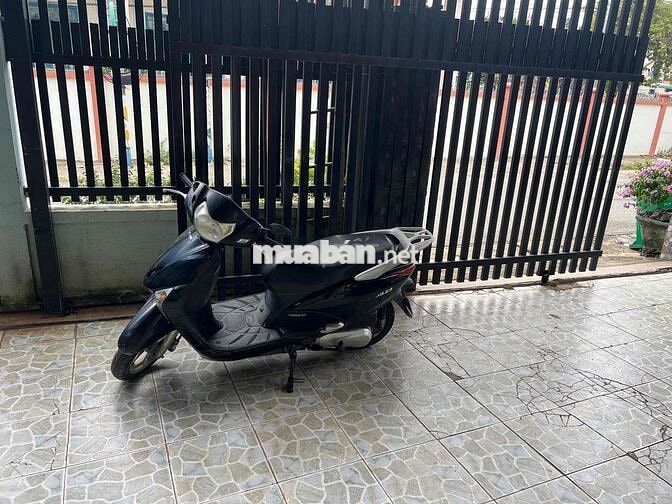 Honda lead Đen