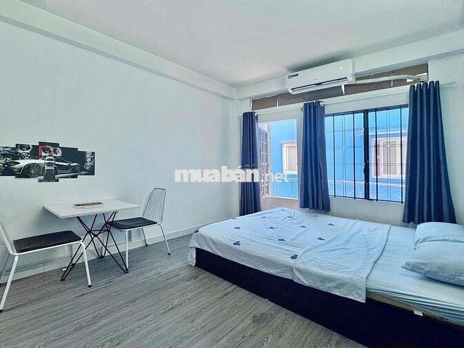 Studio Tách Bếp Ban Công ngay Phường Bến Thành