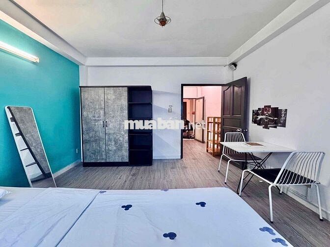 Studio Tách Bếp Ban Công ngay Phường Bến Thành
