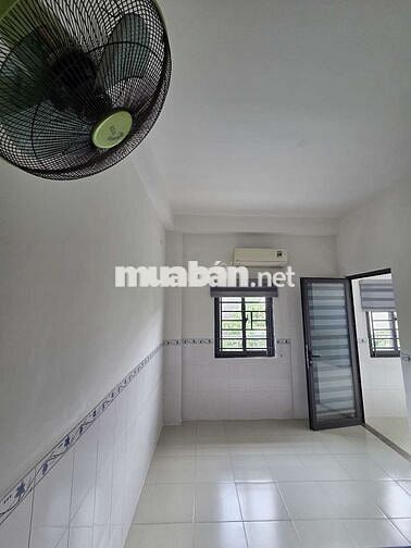 Cho thuê phòng đôi giáp Bình Thạnh và cầu Bình Triệu