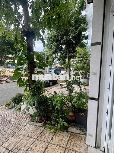 Chính chủ cho thuê nguyên căn trệt 2 lầu sân thượng KDC an phú hưng q7