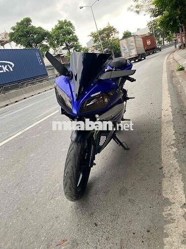 Yamaha R15 Xanh, Bạc
