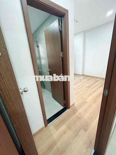 Cho thuê nhanh căn 2pn, 2wc bcons garden , có ban công